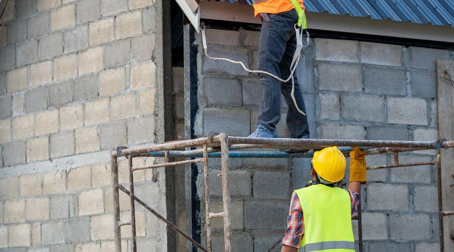 Expert Emergency Roof Repairs services in Cade, LA
